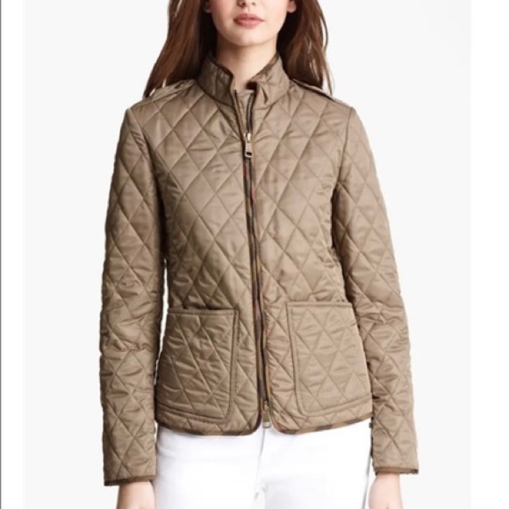Burberry Jacket Women’s - Beige Quilted Zipper - Picture 4 of 4